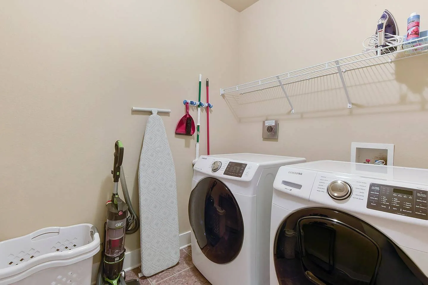 12001 Poplar Drive - 1 — Photo 4