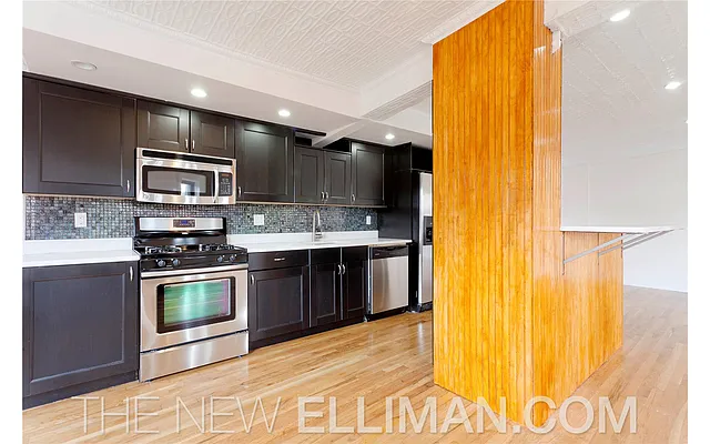 Rented by Douglas Elliman | media 27