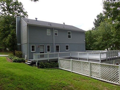 2nd image of 1608 Lancashire Dr
