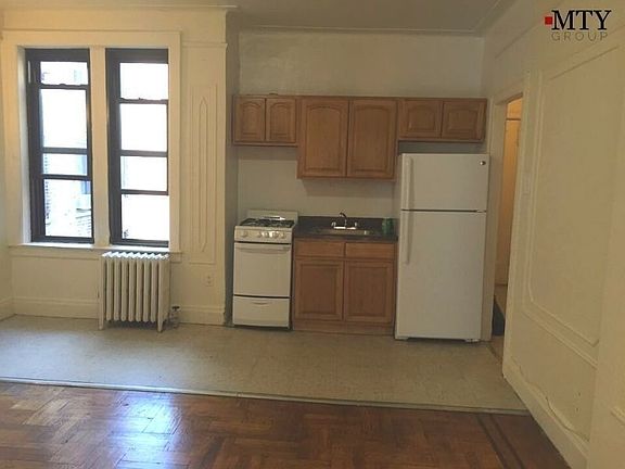 5th image of 41-34 43rd St #D3