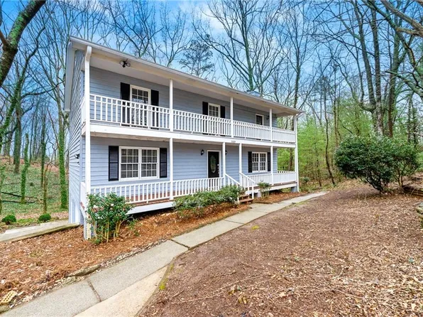 3337 Devaughn Dr NE, Marietta, GA 30066