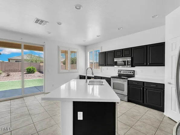 18525 N LARKSPUR Drive, Maricopa, AZ 85138