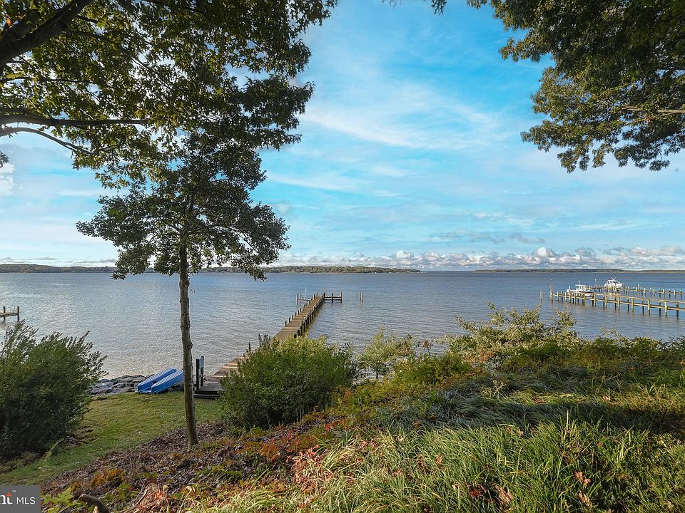 1st image of 21545 Breton View Ct