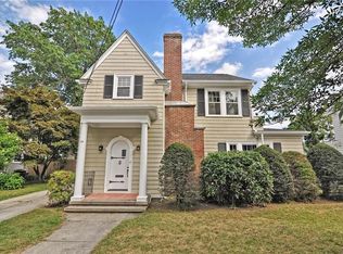 44 Cathedral Ave, Providence, RI 02908