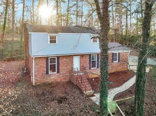 111 Singing Pines Dr, Greenville, SC 29611