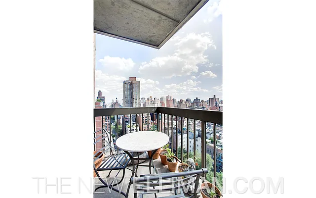 Sold by Douglas Elliman | media 43