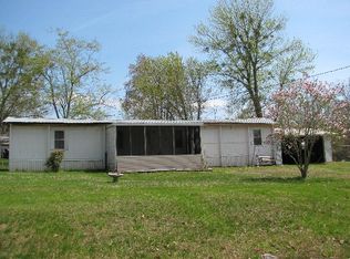 195 Sullivan Dr, Springville, TN 38256