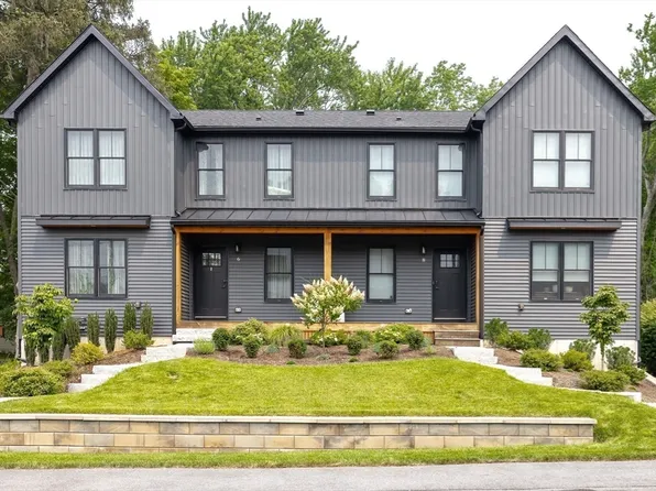 8 N Pleasant St #8, Natick, MA 01760
