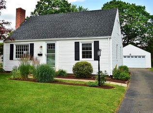 144 Elmfield St, West Hartford, CT 06110