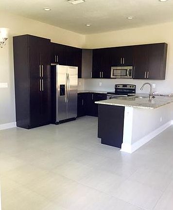 4th image of 27392 Imperial Oaks Cir