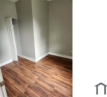 8008 S Escanaba Ave #1-2 — Photo 19
