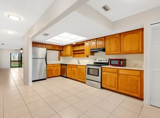 5610 N Banana River Blvd APT 2, Cocoa Beach, FL 32931