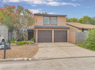 10264 Bridgeland Ln, Houston, TX 77041