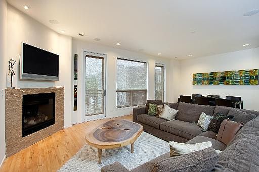 2nd image of 1717 W North Ave ##pent