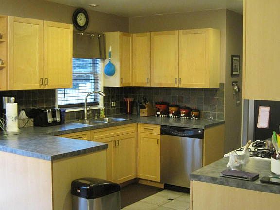 5th image of 1825 Huntwood Dr SE