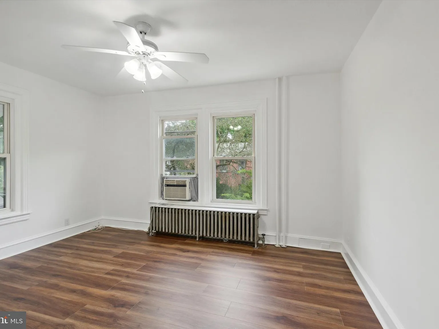 2 bed, 2942 sqft, $3,000 — Photo 3