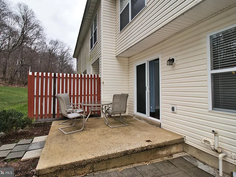 4590 Louise Saint Claire Dr — Photo 19