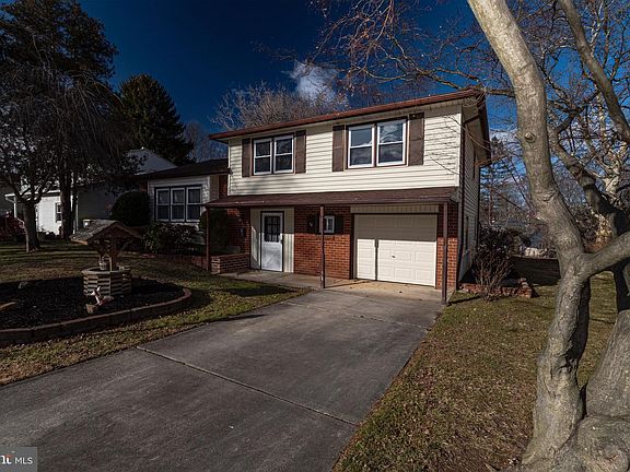 4th image of 16 Pinedale Rd