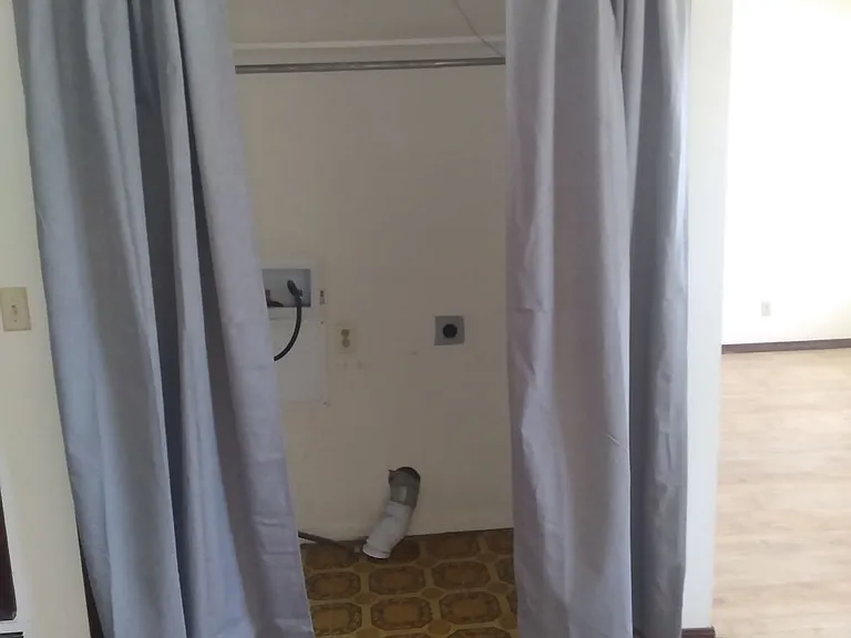 1001 N Wyandotte Ave #D — Photo 14