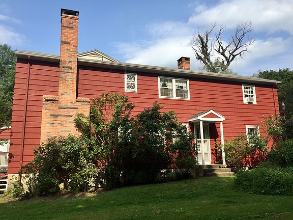 Side of house with entrance