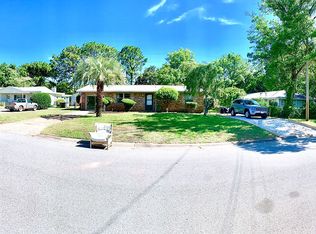 320 S Oakland Cir NW, Fort Walton Beach, FL 32548