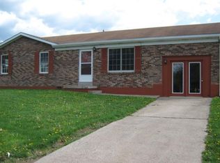 1916 Wings Nolk St, Paris, KY 40361