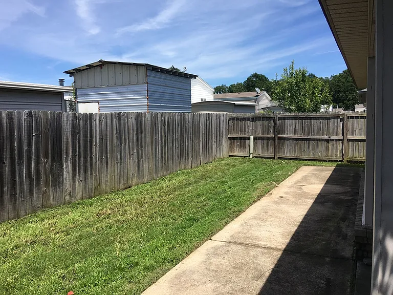 3430 Appomattox Dr — Photo 13