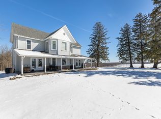 30037 Buck Creek Rd, Garnavillo, IA 52049