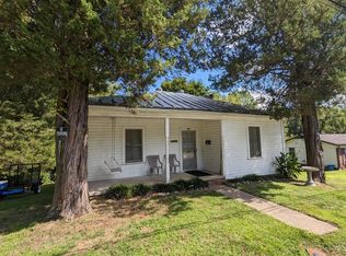 172 Bell Dr, Danville, VA 24541