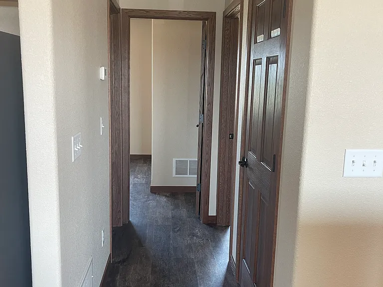 656 Civil Way — Photo 19