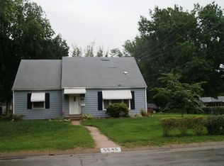 5545 Barkley St, Mission, KS 66202