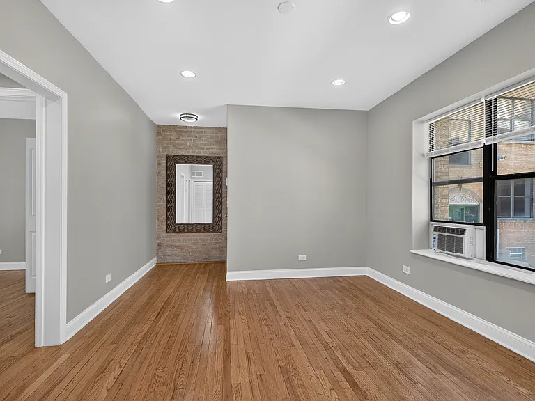 4924 N Kedzie Ave #1E-103 — Photo 11