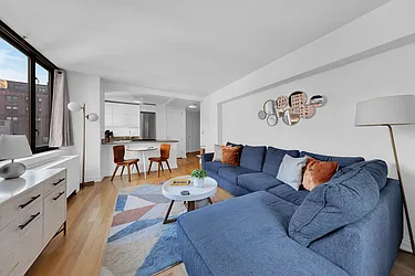 1438 Third Avenue, #7A