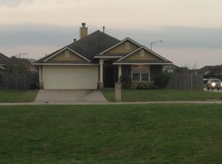 2715 Barronwood Dr, Bryan, TX 77807