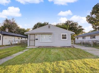 26718 Penn St, Inkster, MI 48141