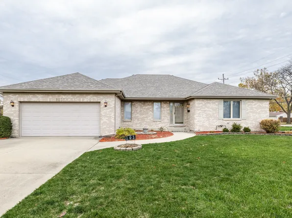 103 W Millers Rd, Mount Prospect, IL 60016