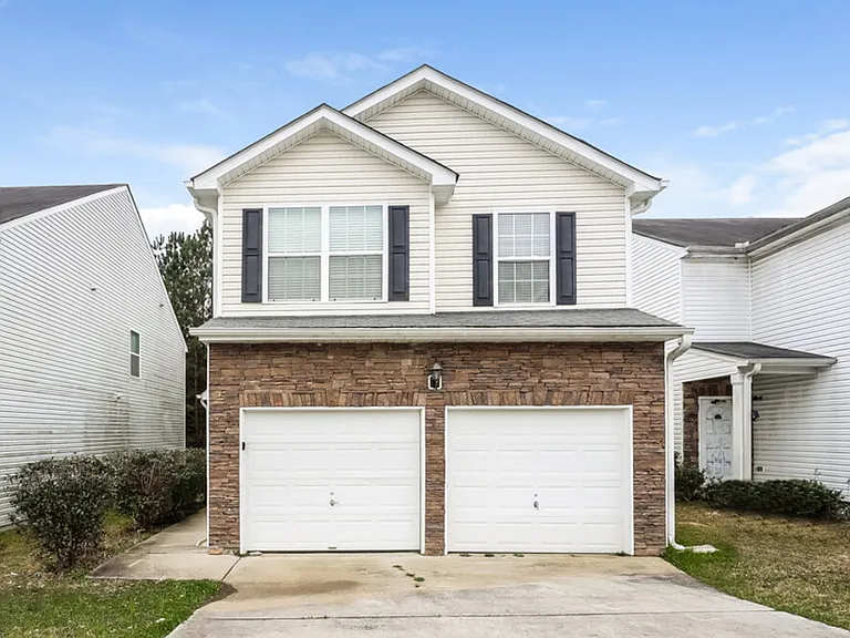 6490 Grey Fox Way — Photo 1