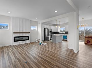 1117 Kamperschroer Way, Sun Prairie, WI 53590