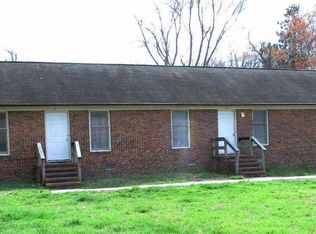 709 North St #A, Graham, NC 27253