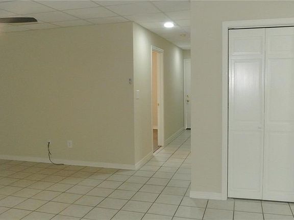 2nd image of 1300 Allo St APT G