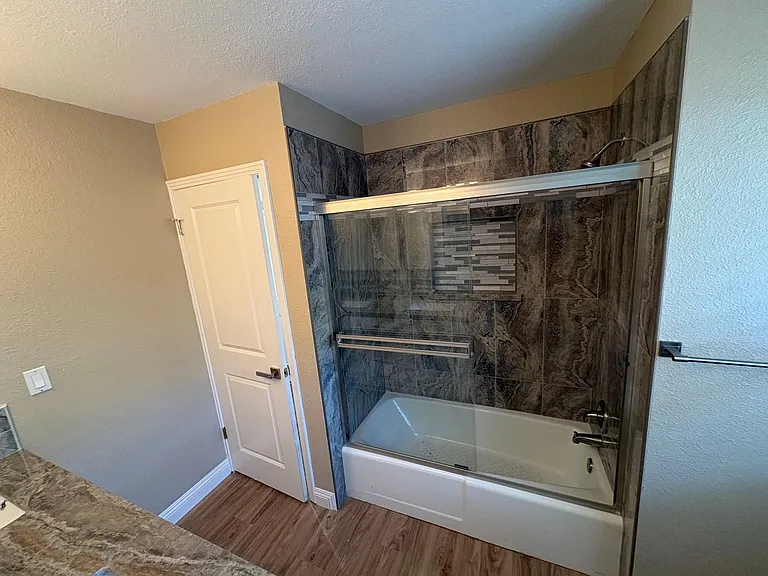 2322 E Vassar Dr — Photo 9