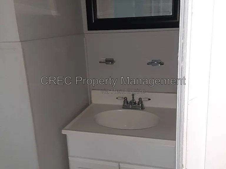 1519 Balsam St #A — Photo 12