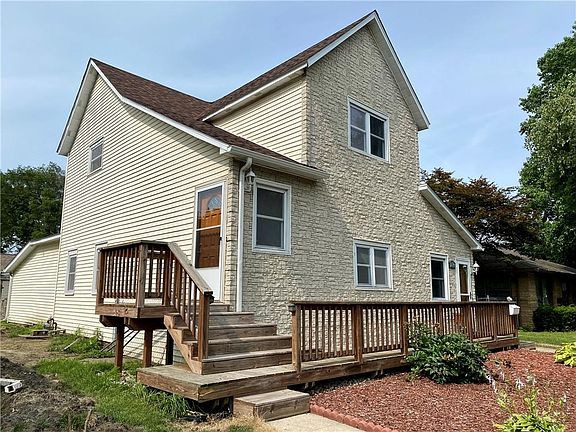 3rd image of 2716 Shelby Ave
