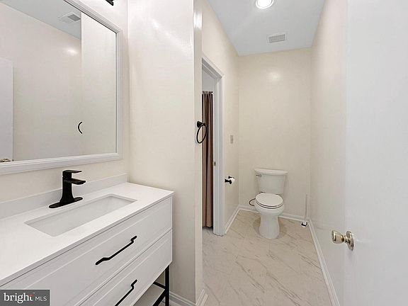 5th image of 7205 Bogley Rd Unit 202