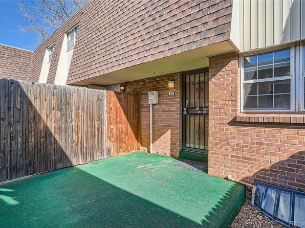 1200 S Monaco St Parkway Bldg 1 #18, Denver, CO 80224