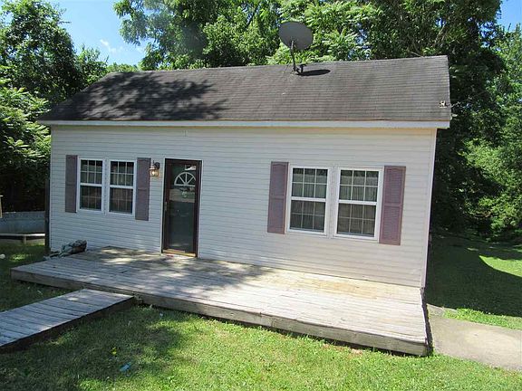 2nd image of 800 Winiford St