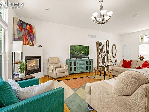 4th image of 4808 Quita Ct