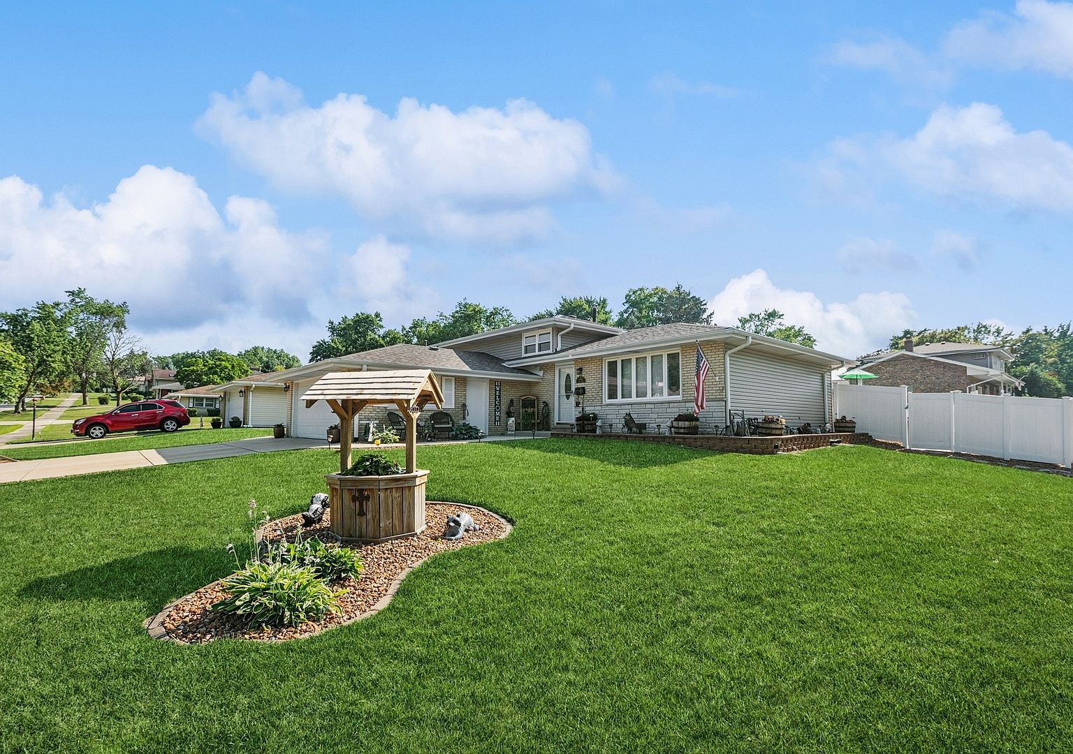 m*。様 House on the Hill heart ロンパース 80 ロンパース