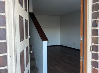 1409 E 27th Ave APT A, Hutchinson, KS 67502