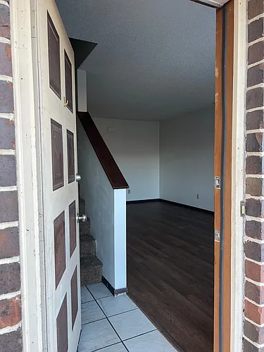 1409 E 27th Ave #A Photo 1